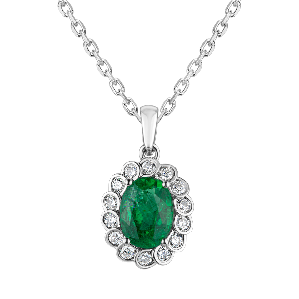 Diamond pendant with Emerald Princess