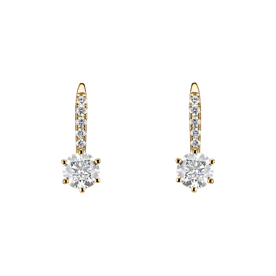 Diamond earrings Sparkless