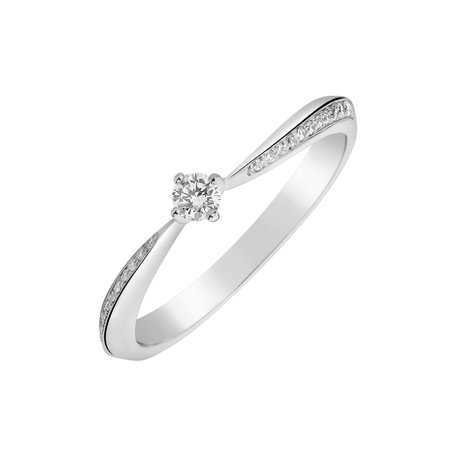 Diamond ring Classicism