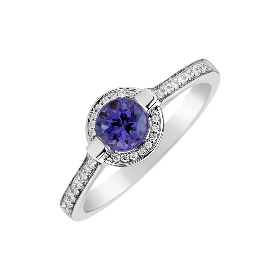 Diamond ring with Tanzanite Parvati