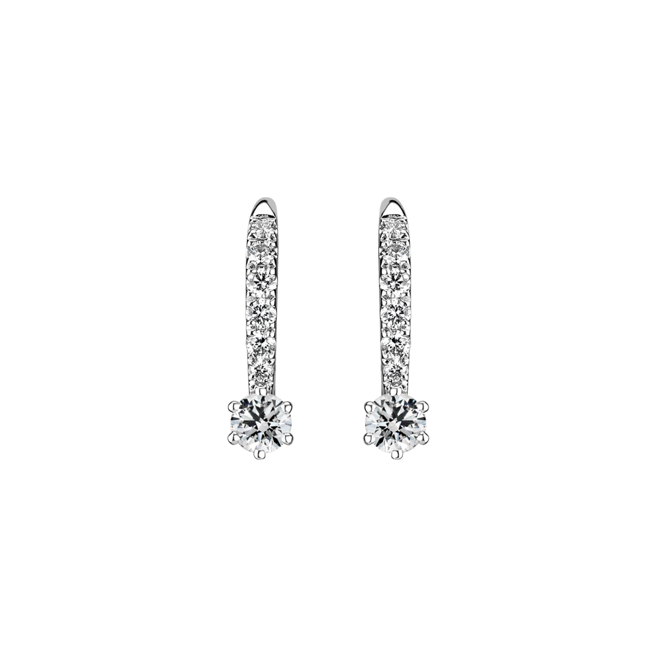 Diamond earrings Sparkless