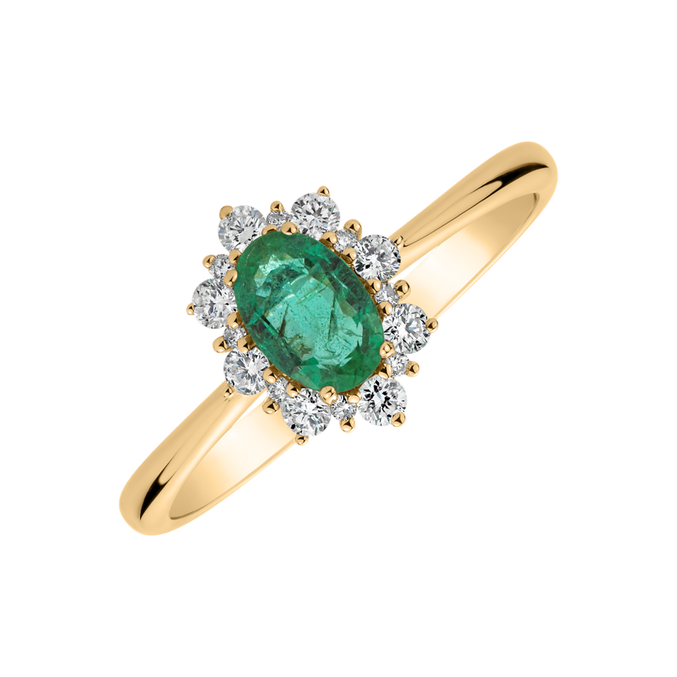 Diamond ring with Emerald Trixie Princess