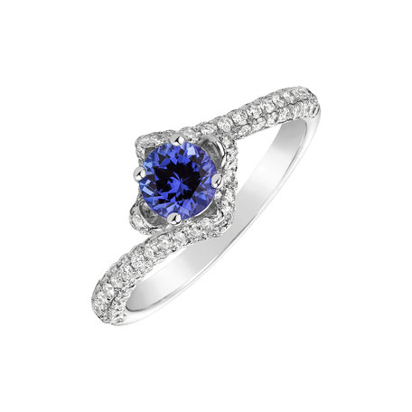 Diamond ring with Tanzanite Millar