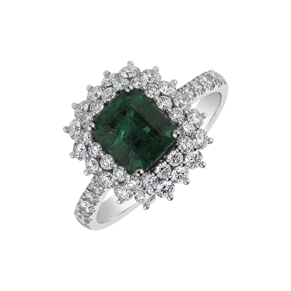 Diamond ring with Emerald Mystery Princess