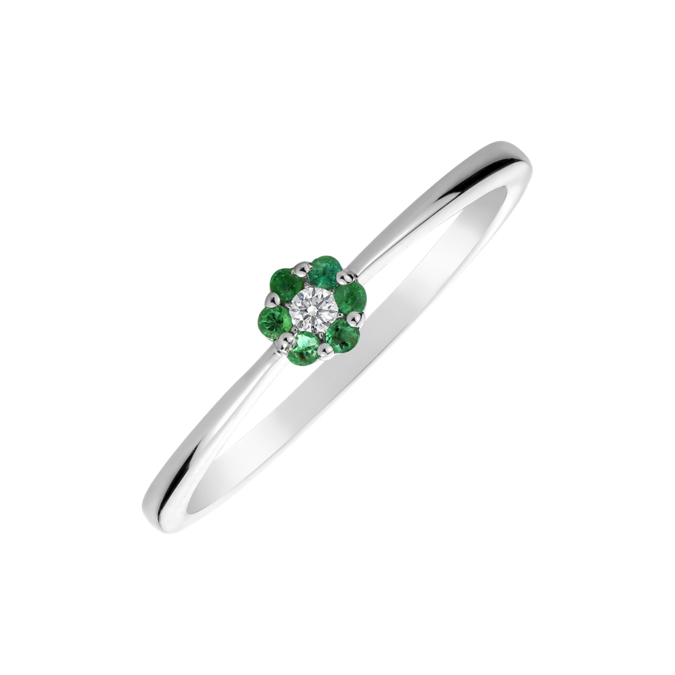 Diamond ring with Emerald Shiny Flower