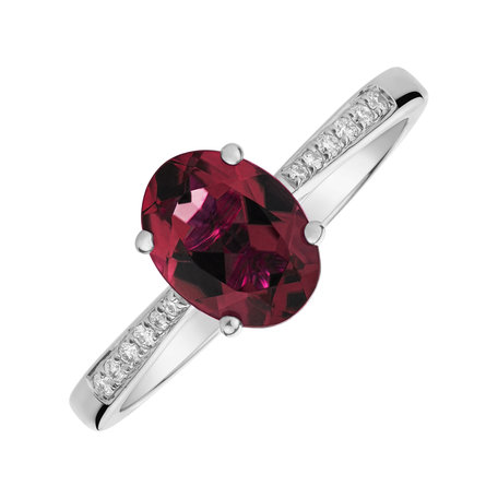 Diamond ring with Rhodolite Bonbon