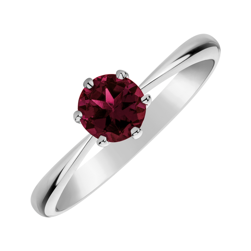 Ring with Rhodolite Bonbon