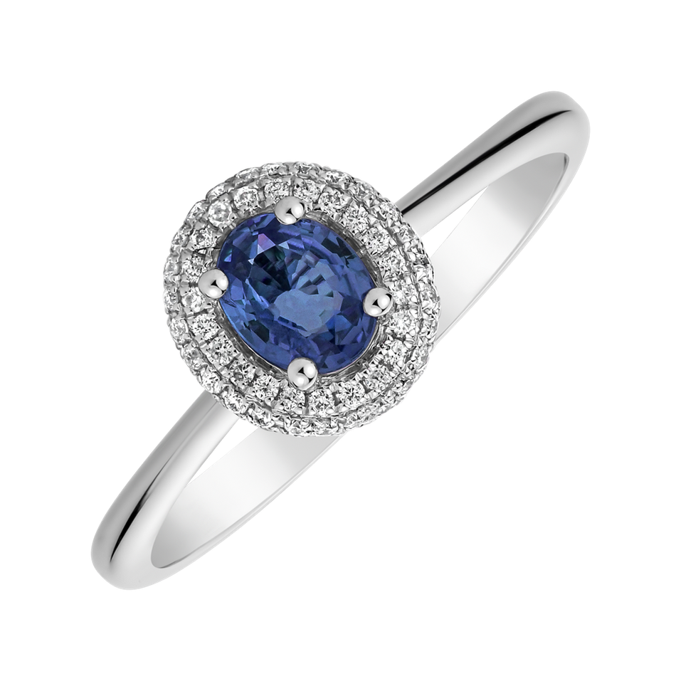 Diamond ring with Sapphire Princess