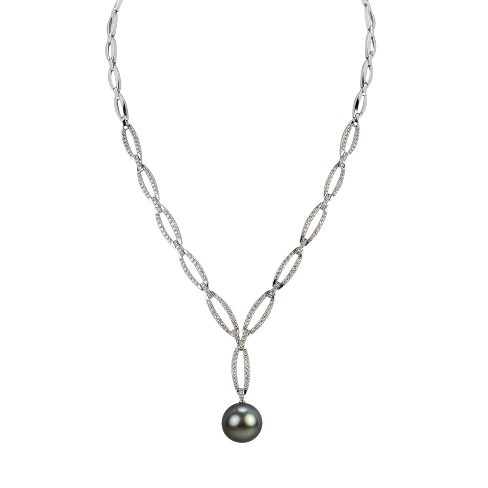 Diamond necklace with Pearl Kaimana