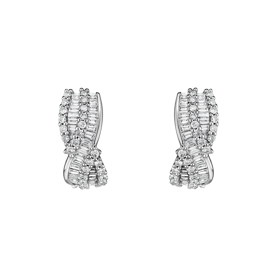 Diamond earrings Amritpal