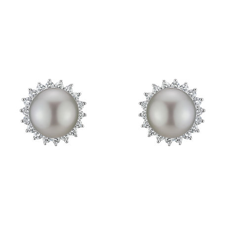 Diamond earrings with Pearl Ramada