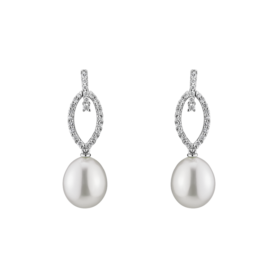 Diamond earrings with Pearl Virginia Pearls