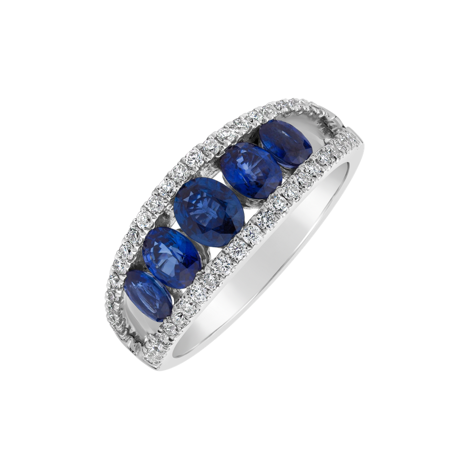 Diamond ring with Sapphire Sherin