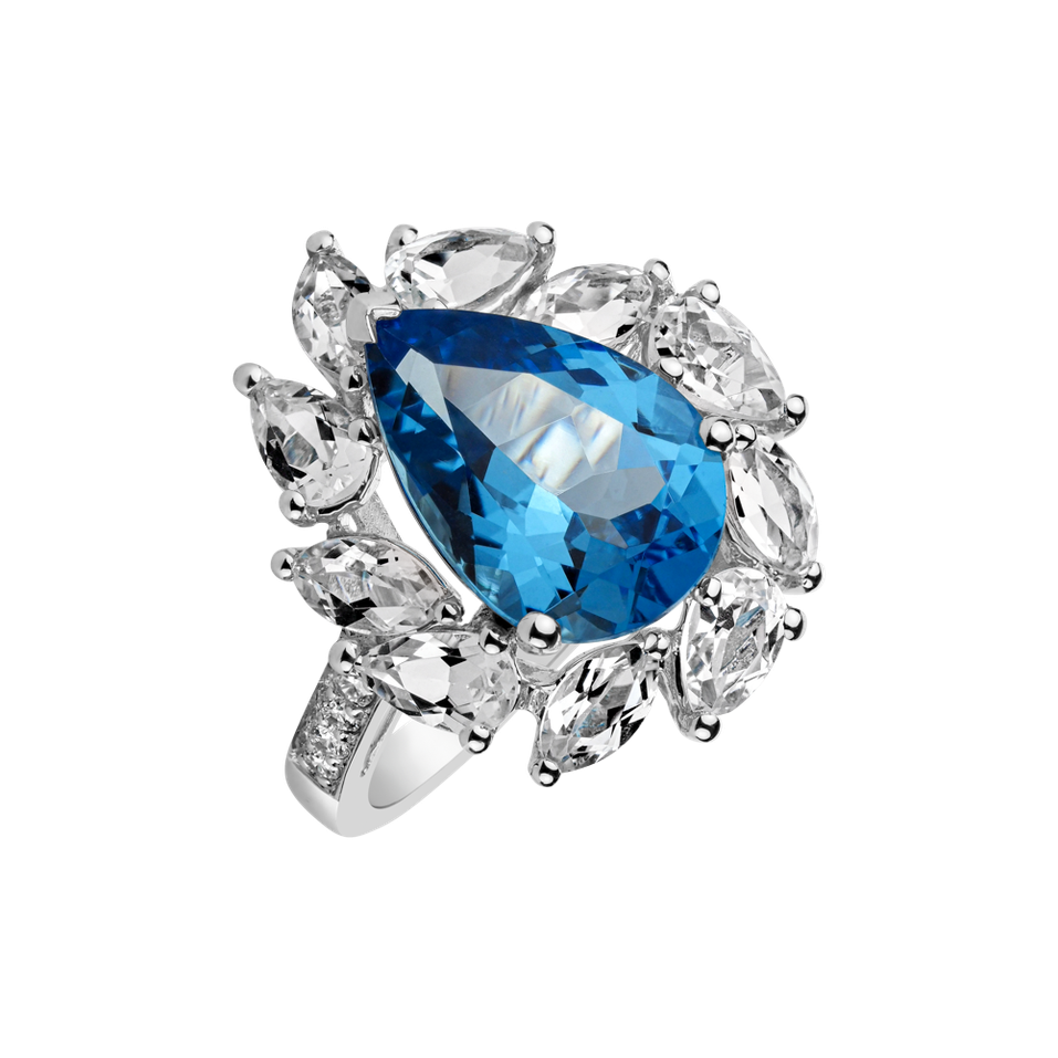 Diamond ring with Topaz Fatidique