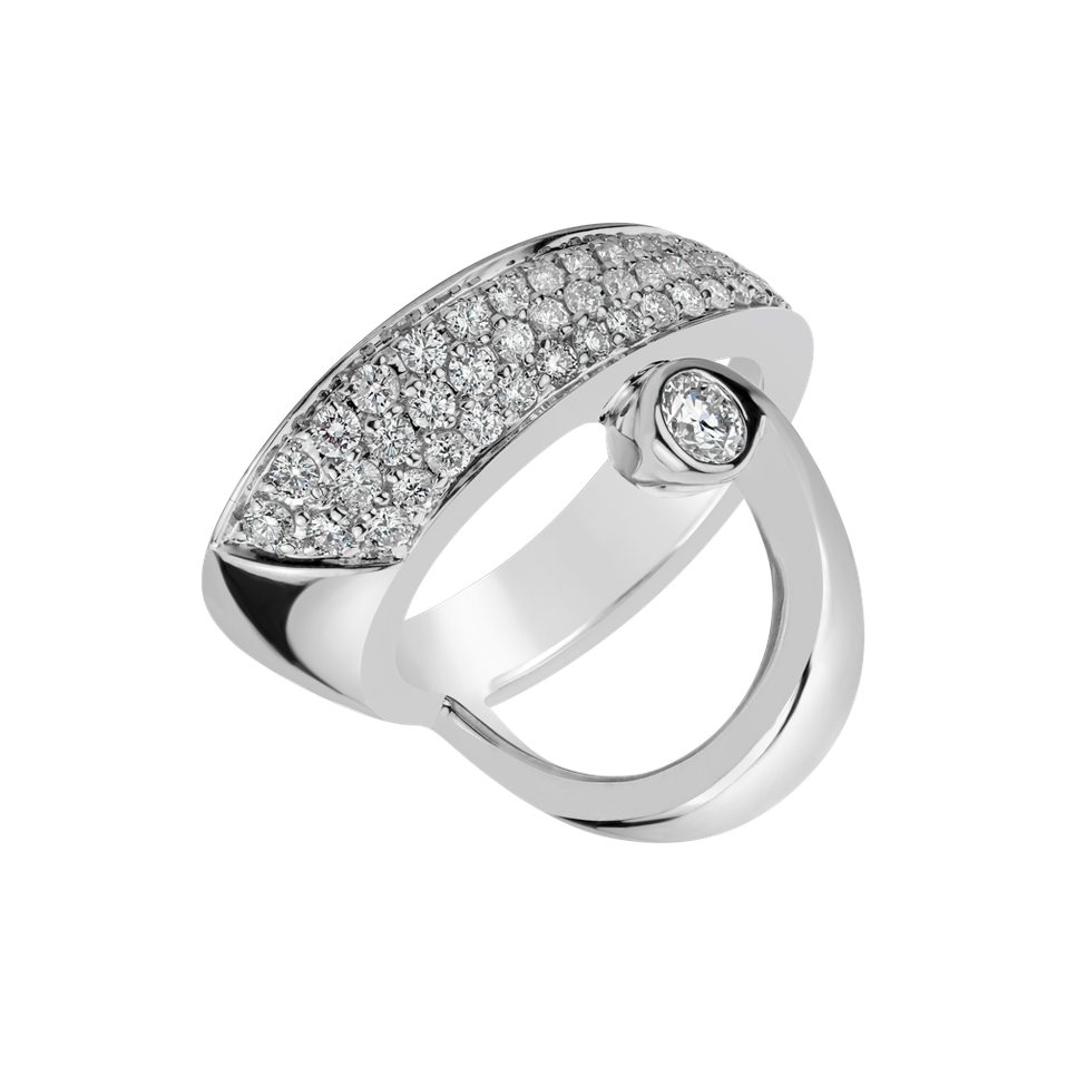 Diamond ring Sensuality