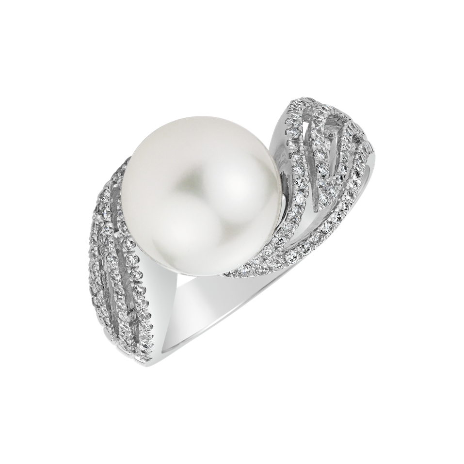 Diamond ring with Pearl Magic Ocean