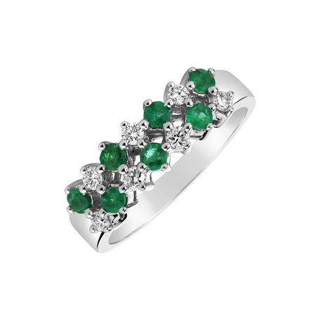 Diamond ring with Emerald Austin