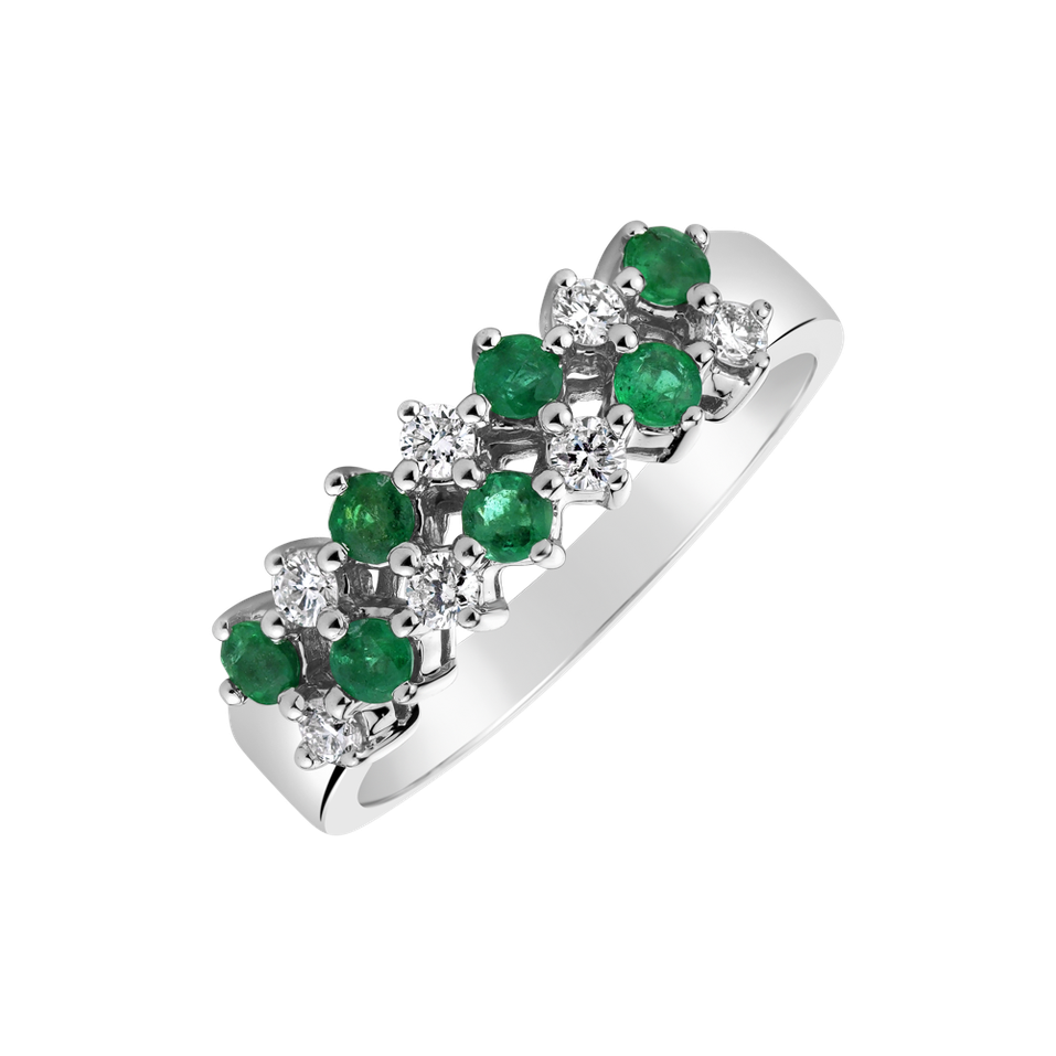 Diamond ring with Emerald Austin