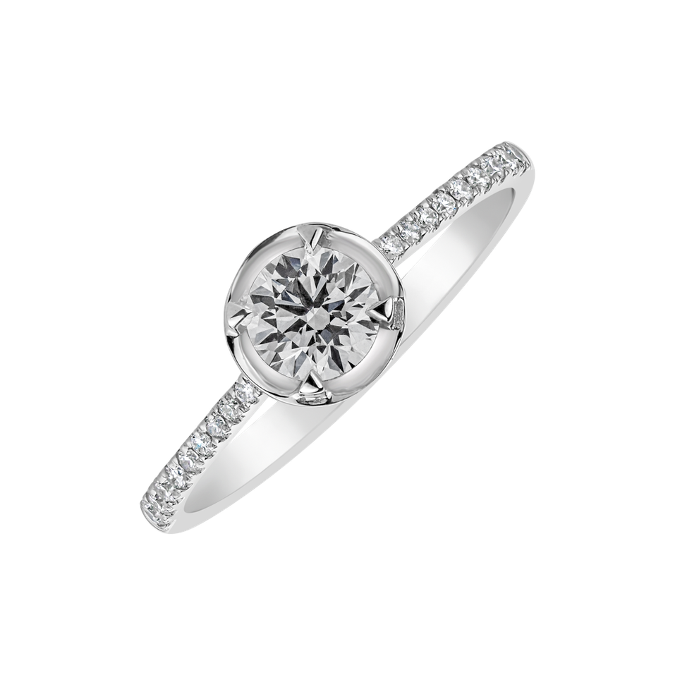 Diamond ring Nareida