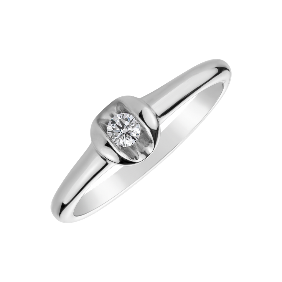 Diamond ring Magwitch