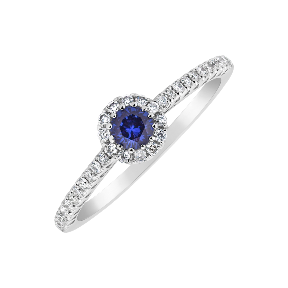 Diamond ring with Sapphire Briliance Dedication