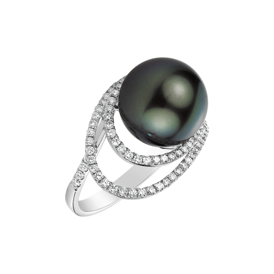 Diamond ring with Pearl Perlita