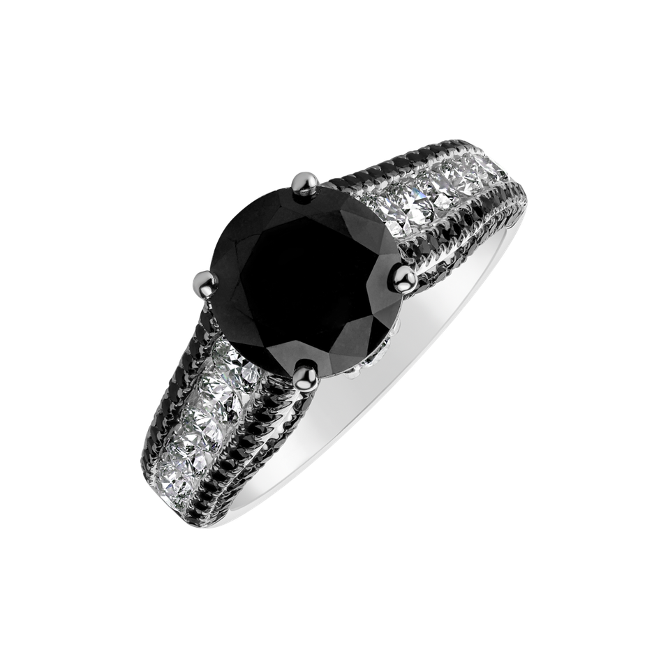 Ring with black and white diamonds Marcellus