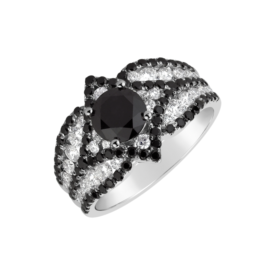 Ring with black and white diamonds Astrid