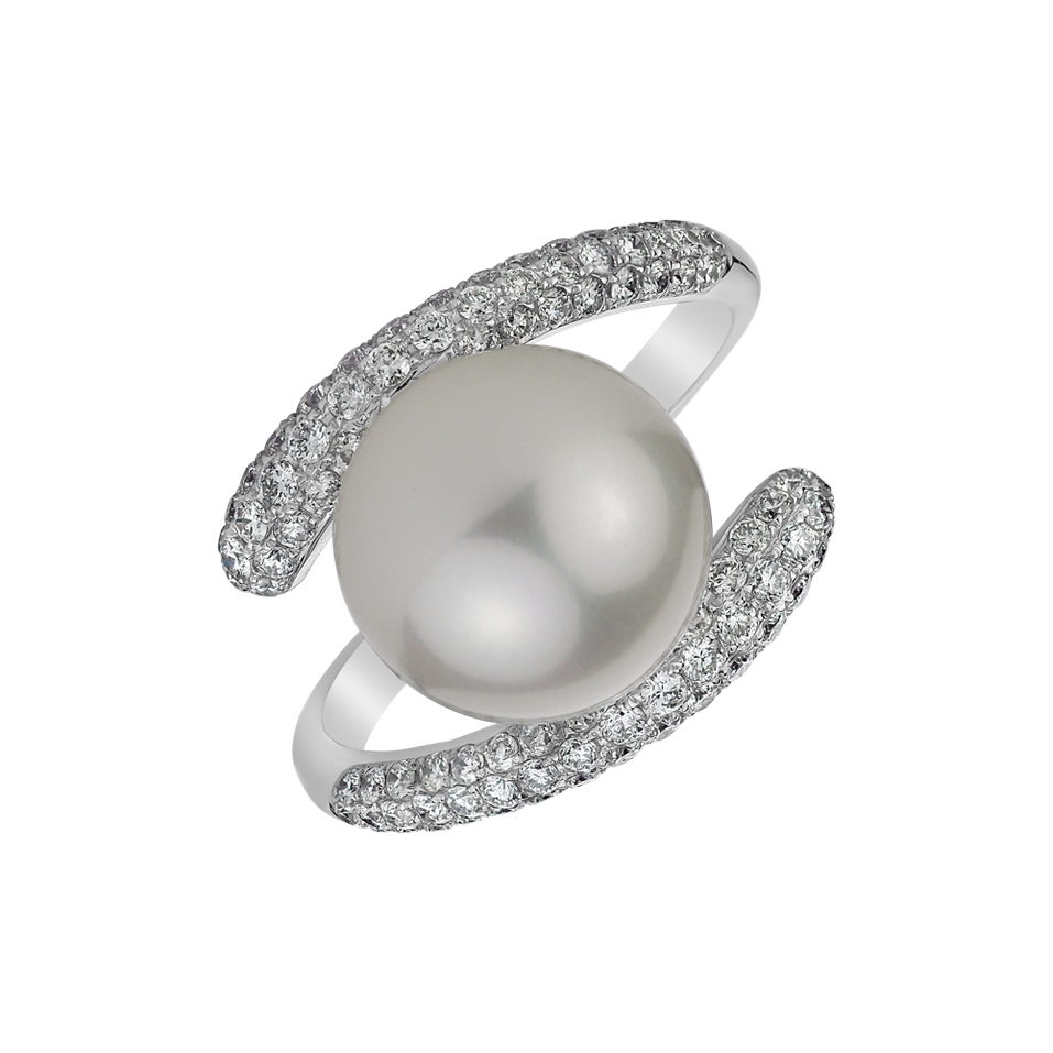 Diamond ring with Pearl Berlineta