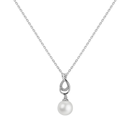 Diamond pendant with Pearl Lilaia