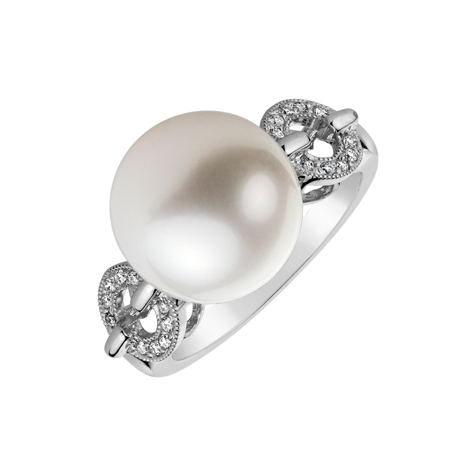 Diamond ring with Pearl Sea Whisper