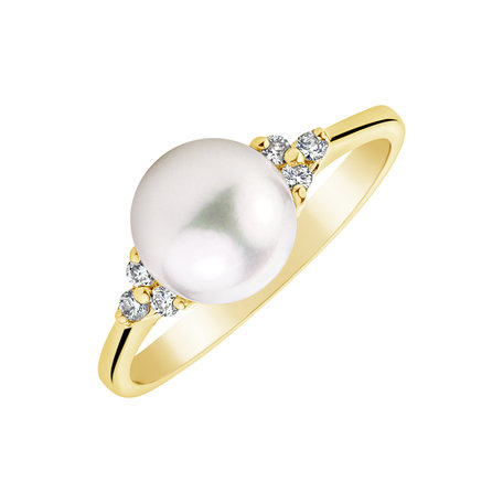 Diamond ring with Pearl Pacific Romance