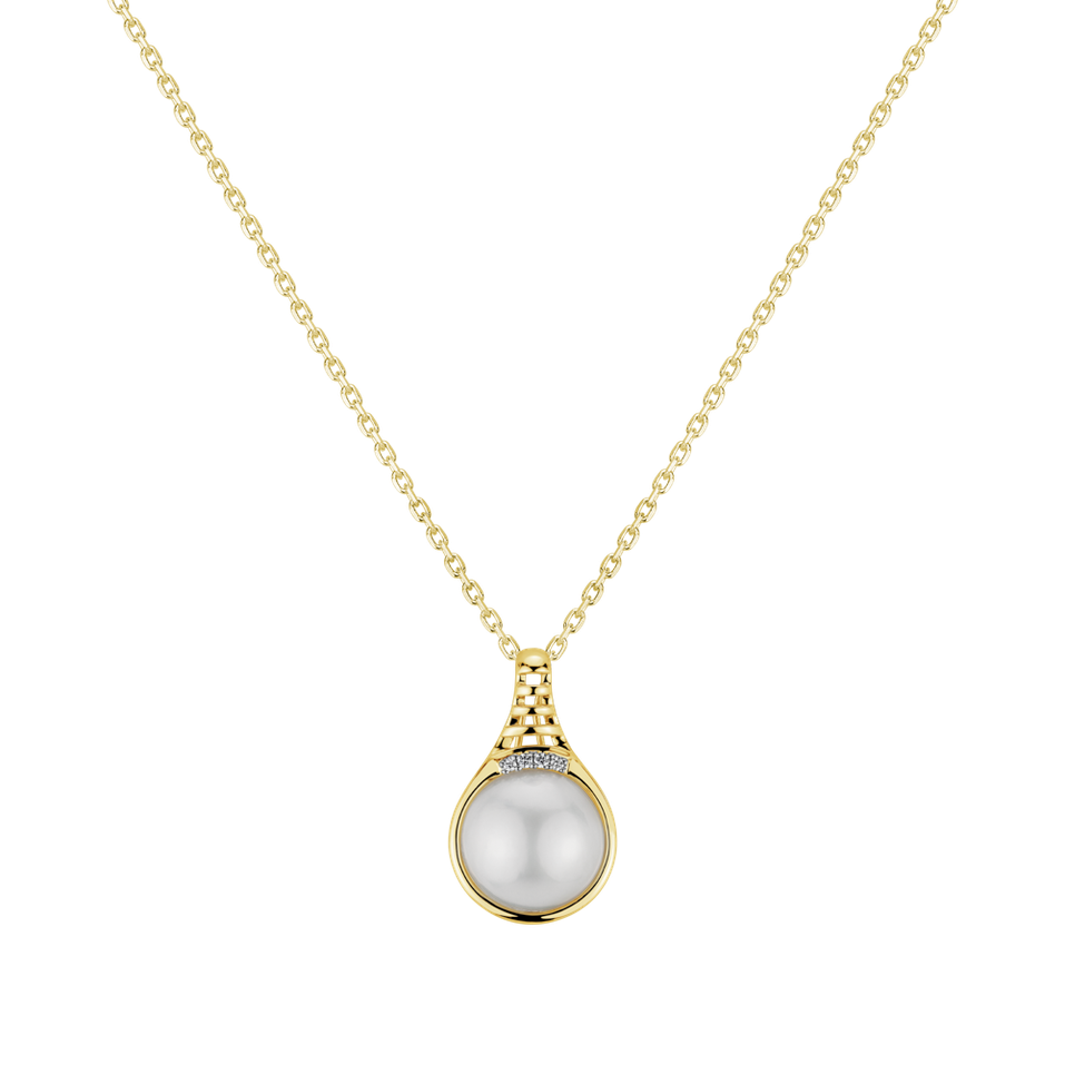 Diamond pendant with Pearl Marley