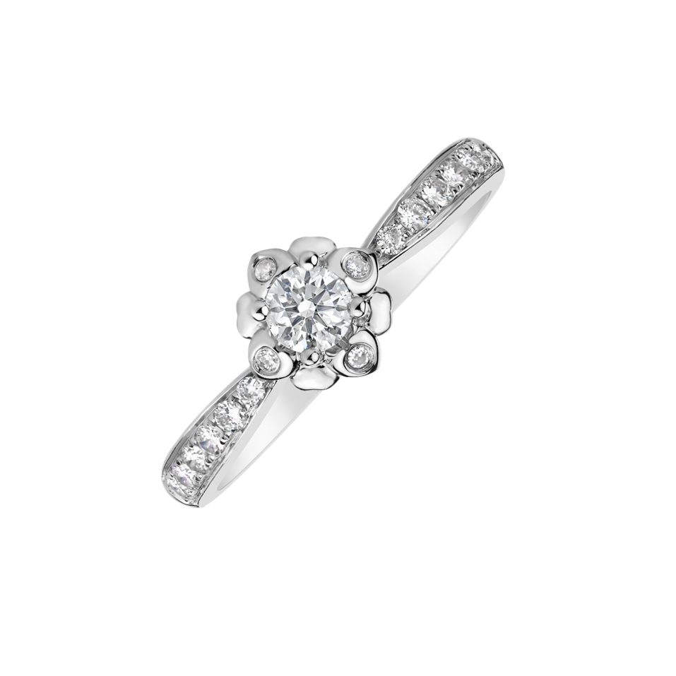 Diamond ring Thècle