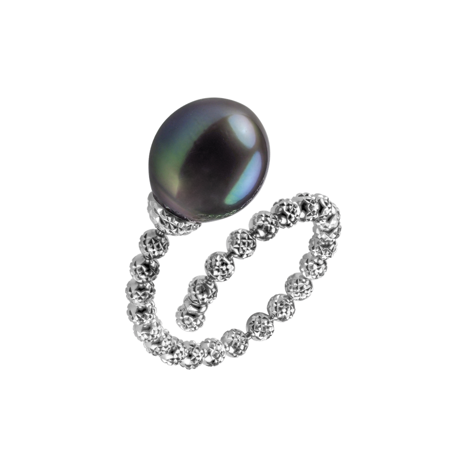 Ring with Pearl Balanced Pearl