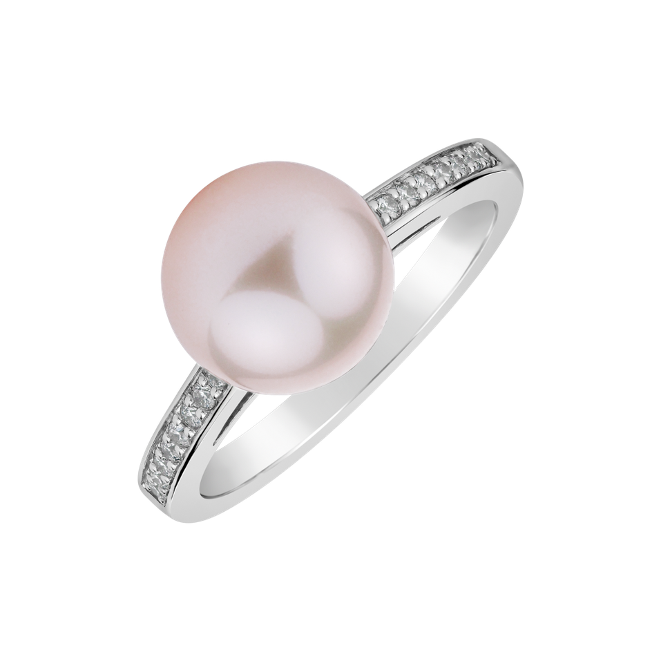 Diamond ring with Pearl Sea Grace