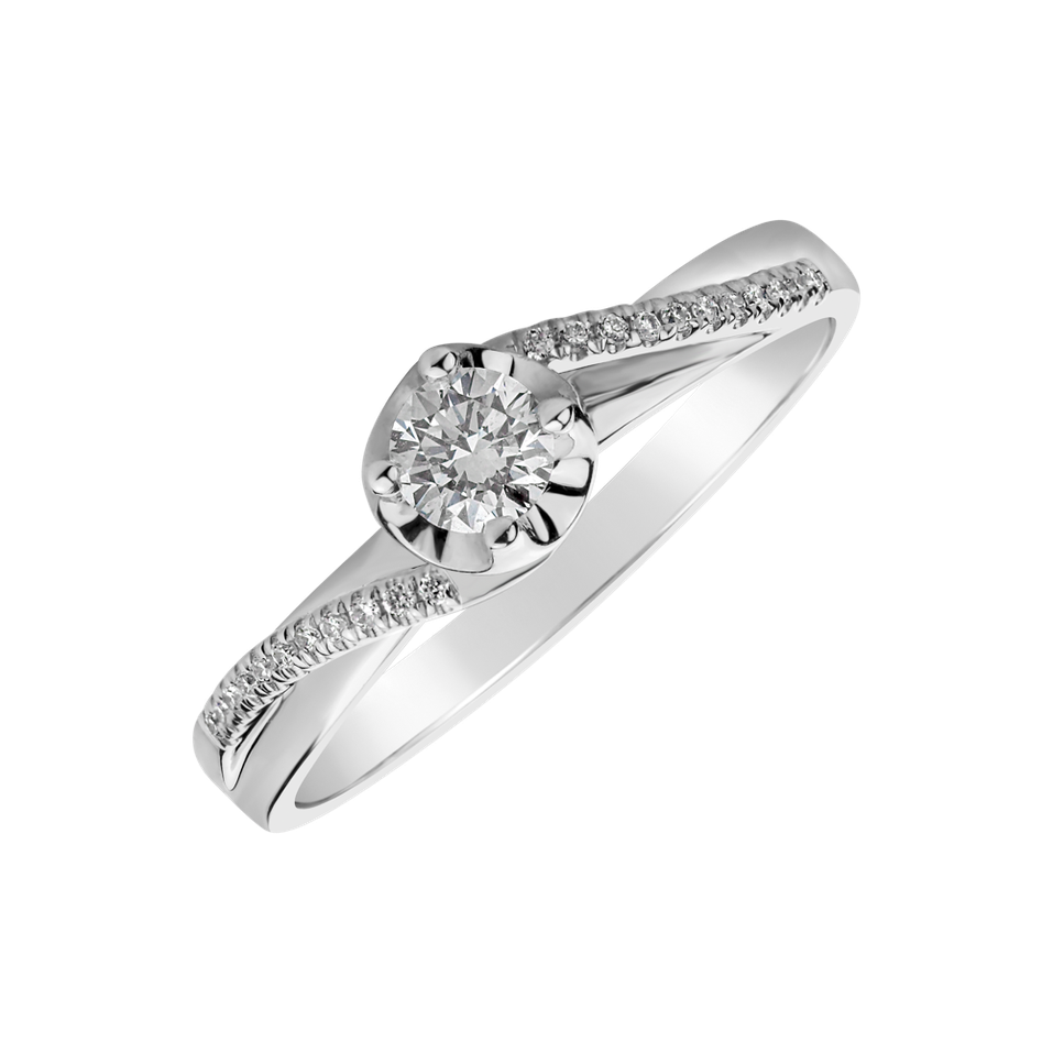 Diamond ring Casanndra