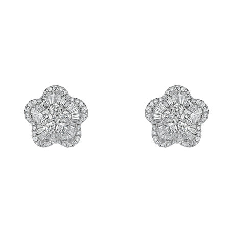 Diamond earrings Famous Signature