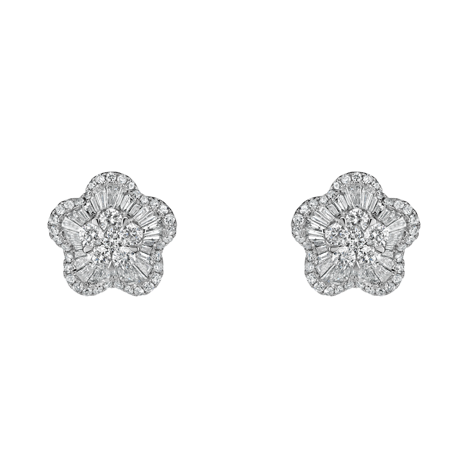 Diamond earrings Famous Signature