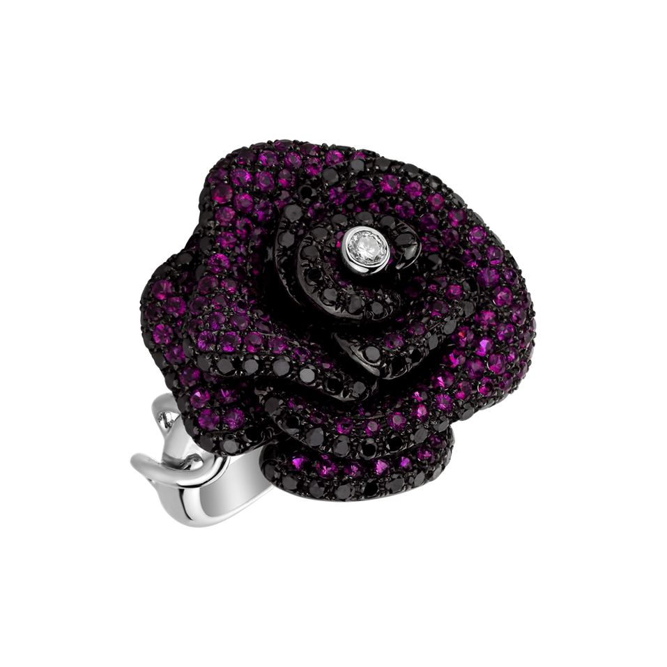 Ring with black and white diamonds, Ruby and Garnet Flor