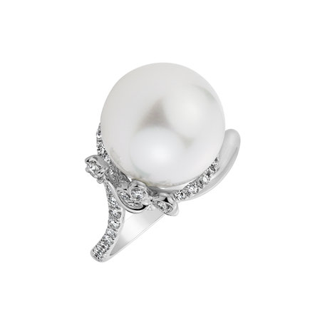 Diamond ring with Pearl Caribbean Delight