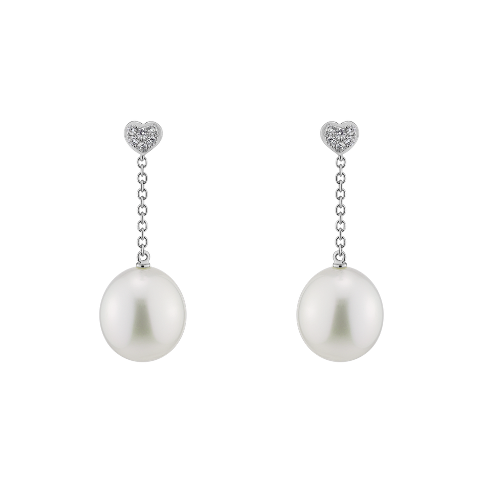 Diamond earrings with Pearl Morriane