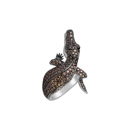 Ring with brown diamonds and Sapphire Luxury Crocodile