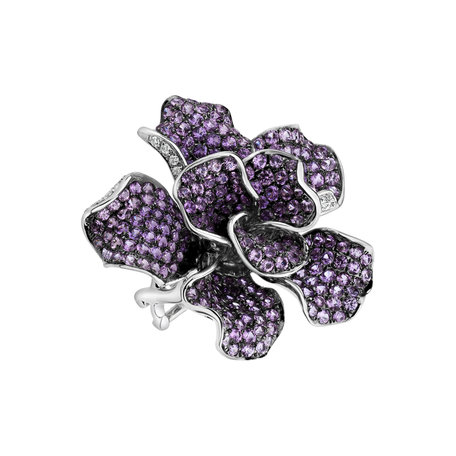 Diamond ring with Sapphire Violet Flower