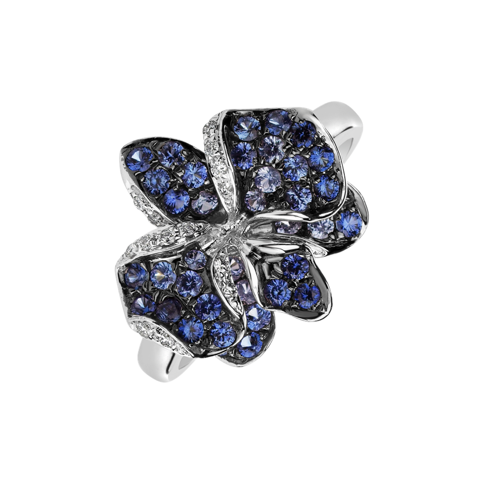 Diamond ring with Sapphire Noble Orchid