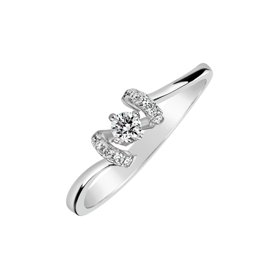 Diamond ring Lezlie