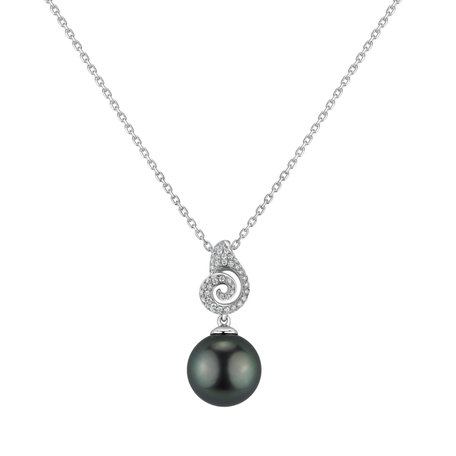 Diamond pendant with Pearl Avanoe