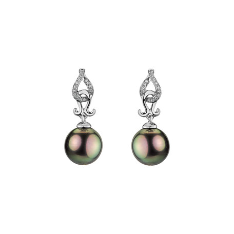 Diamond earrings with Pearl Neptunian Secret