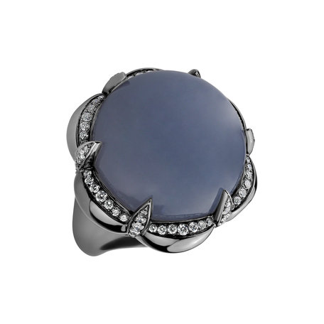 Diamond ring with Chalcedony Palomita