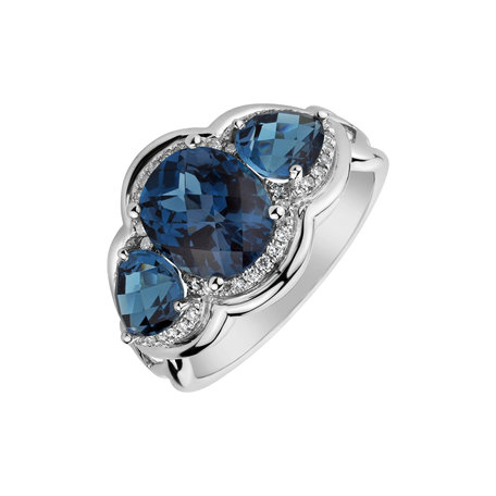 Diamond ring with Topaz Ocean Gentility